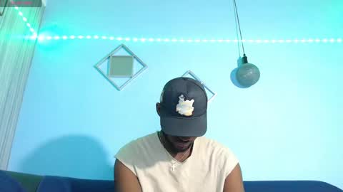 Andrew online show from May 19, 6:36 pm