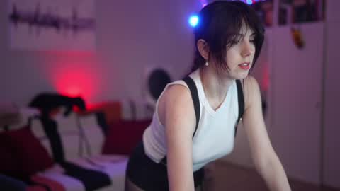 Snapshot of _blackbee_ chatting on March 6, 5:59 am Lili online show from March 6, 5:59 am