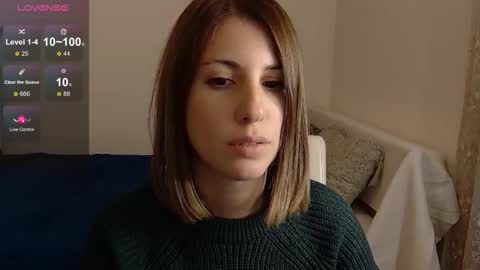 Laura online show from November 11, 6:41 pm