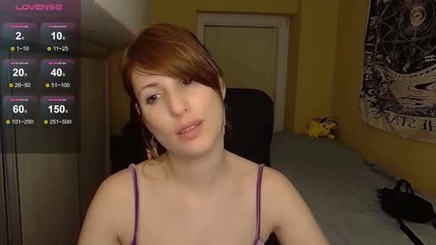 Laura online show from March 30, 9:49 pm