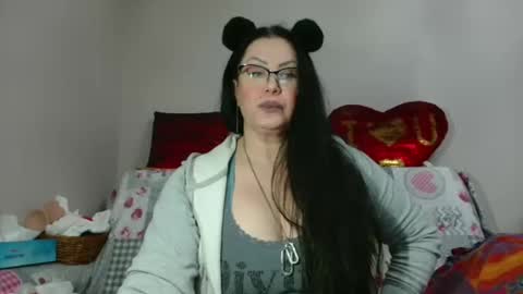 KHALEESI online show from December 15, 8:36 pm
