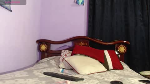 _boombom__ online show from October 27, 12:04 am