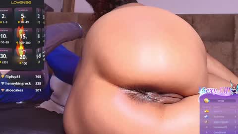 Snapshot of _britanyy_ chatting on February 4, 9:07 am Britany online show from February 4, 9:07 am