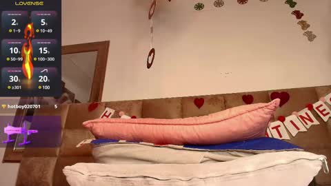 Snapshot of _britanyy_ chatting on February 15, 3:09 am Britany online show from February 15, 3:09 am