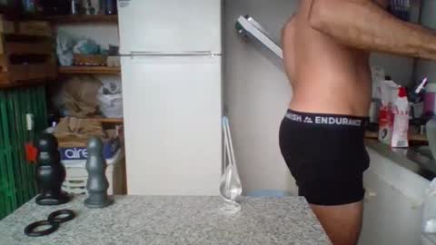 Snapshot of _bubble_buttfunxxx chatting on December 8, 3:24 pm _bubble_buttfunxxx online show from December 8, 3:24 pm