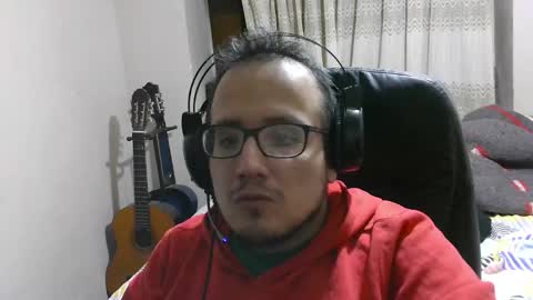 _buckle_ online show from May 2, 3:55 am