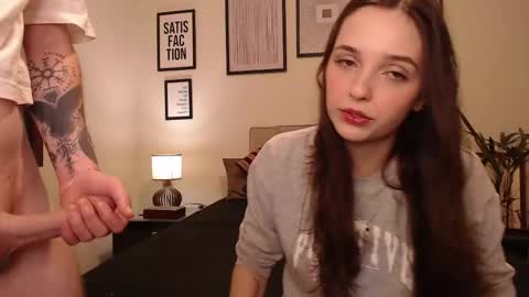 candygirl online show from March 29, 1:00 pm