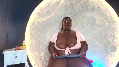 Caro. online show from October 9, 7:34 pm