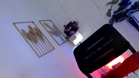 Caroline online show from October 20, 6:03 am