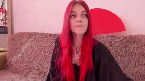 Caroline online show from September 26, 11:14 am