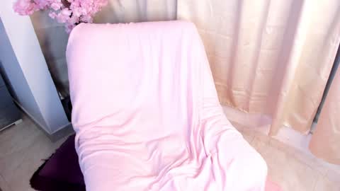You can Call me Kitty Cat online show from January 1, 12:43 am