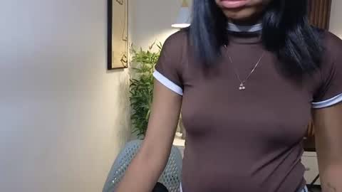 Snapshot of _celeste_hill chatting on June 30, 11:11 am Celeste online show from June 30, 11:11 am