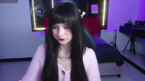 _charlotte_collins_ online show from February 18, 2:35 pm