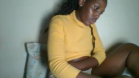 clara online show from March 12, 6:33 pm