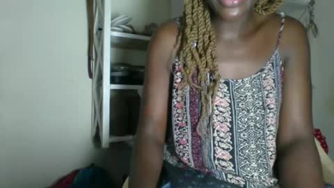 clara online show from May 3, 10:54 am