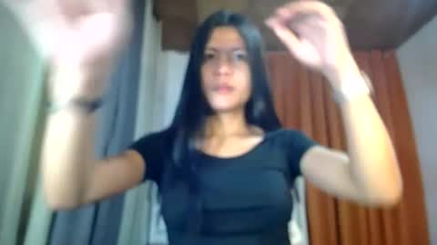 Claudine online show from June 24, 5:39 am