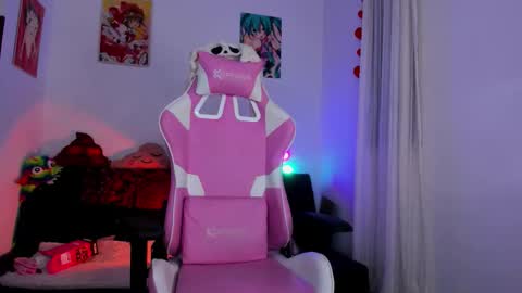 Snapshot of _cloe_1 chatting on September 29, 4:39 am Chloe online show from September 29, 4:39 am