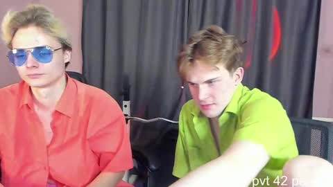 Snapshot of _cocks0_0 chatting on March 20, 7:41 pm Vector pvt 42min online show from March 20, 7:41 pm