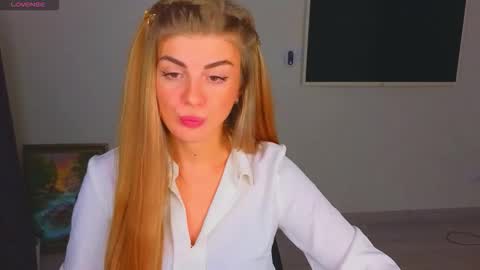 D online show from November 7, 3:56 pm