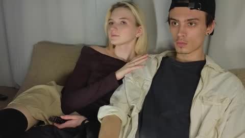 Snapshot of _cozyrose chatting on January 13, 6:02 pm Stacy online show from January 13, 6:02 pm