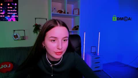 Snapshot of _creamy_queen chatting on October 15, 12:49 pm _creamy_queen online show from October 15, 12:49 pm