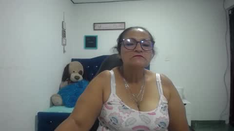 _cristal09 online show from September 12, 4:23 am