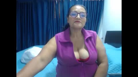_cristal15 online show from December 14, 10:47 pm