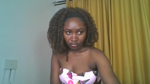 Snapshot of _cutestephanie chatting on October 1, 2:28 am STEPH online show from October 1, 2:28 am