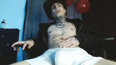 Snapshot of _daddy_nate chatting on February 14, 7:32 pm Nate Evans 50 OF online show from February 14, 7:32 pm