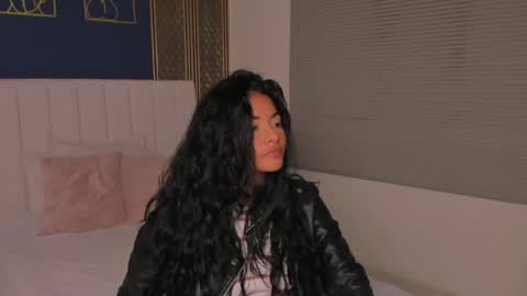 Dakota online show from February 13, 1:29 am