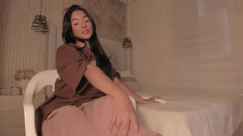 Dakota online show from September 25, 7:06 pm