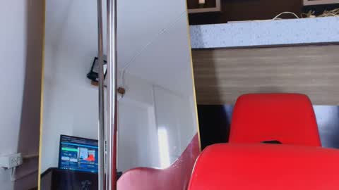 Dante online show from October 5, 8:07 pm