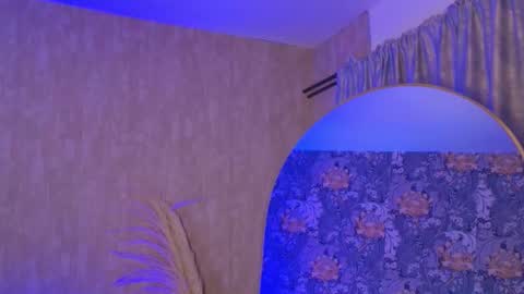 Dante online show from February 9, 8:57 pm