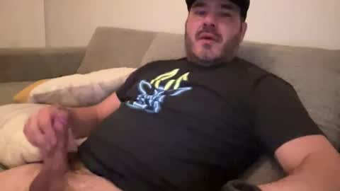 Snapshot of _direwolf_ chatting on February 13, 6:20 am _direwolf_ online show from February 13, 6:20 am