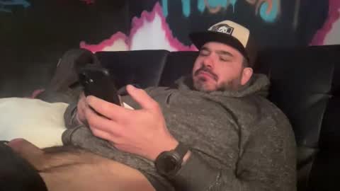 Snapshot of _direwolf_ chatting on March 20, 2:33 pm _direwolf_ online show from March 20, 2:33 pm