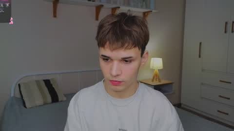 Snapshot of _dream_boys_ chatting on March 16, 6:50 am _dream_boys_ online show from March 16, 6:50 am