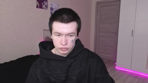 Snapshot of _dream_boys_ chatting on March 21, 8:19 am _dream_boys_ online show from March 21, 8:19 am