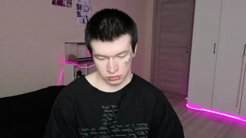 Snapshot of _dream_boys_ chatting on March 22, 4:43 pm _dream_boys_ online show from March 22, 4:43 pm