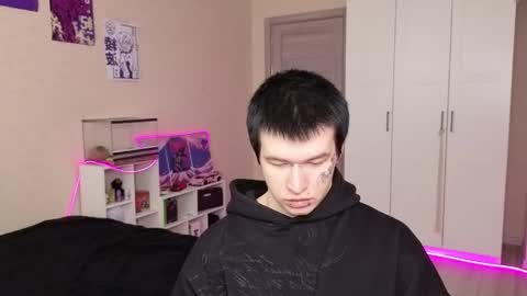 Snapshot of _dream_boys_ chatting on April 12, 8:08 am _dream_boys_ online show from April 12, 8:08 am