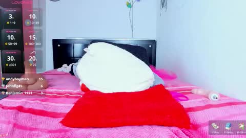 Snapshot of _dulcefuego chatting on October 6, 10:18 pm _dulcefuego online show from October 6, 10:18 pm