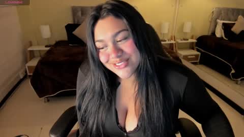 Dulcinea online show from October 7, 3:04 am