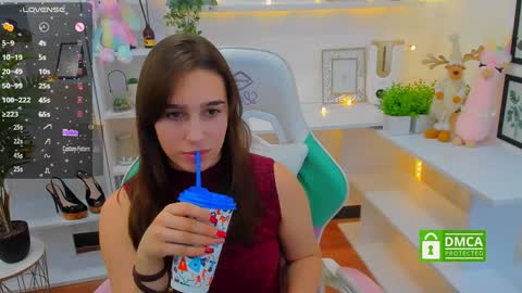 Lizzy  online show from December 17, 12:45 am