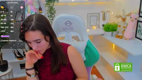 Lizzy  online show from December 17, 3:50 am