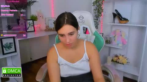 Lizzy  online show from October 26, 11:31 pm