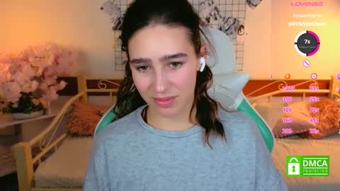 Snapshot of _eliizabeth__ chatting on March 9, 11:09 pm Lizzy online show from March 9, 11:09 pm