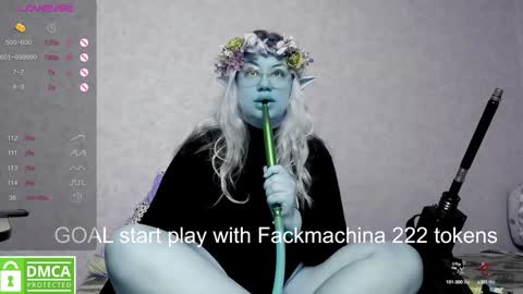 chloue and Gretta online show from February 5, 6:24 am