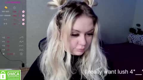 chloue and Gretta online show from February 21, 7:01 am