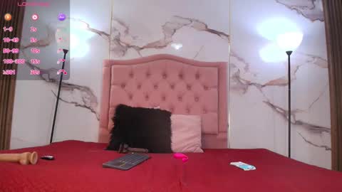 Snapshot of _ema_jones_ chatting on September 27, 11:59 am Ema online show from September 27, 11:59 am