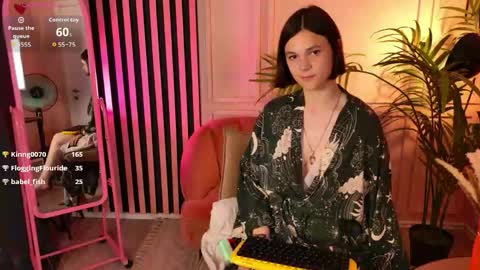 Emi online show from June 5, 6:52 am