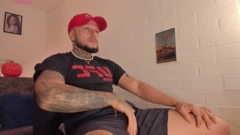 Emilio online show from October 16, 9:43 am